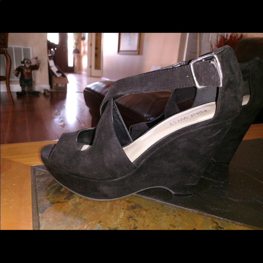 Black suede heels